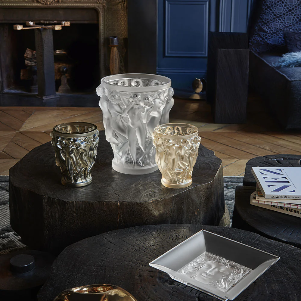 Bacchantes small vase - Image 3