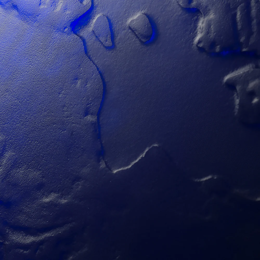 La Terre Bleue, Yves Klein ™ by Lalique, 2015 - Image 4