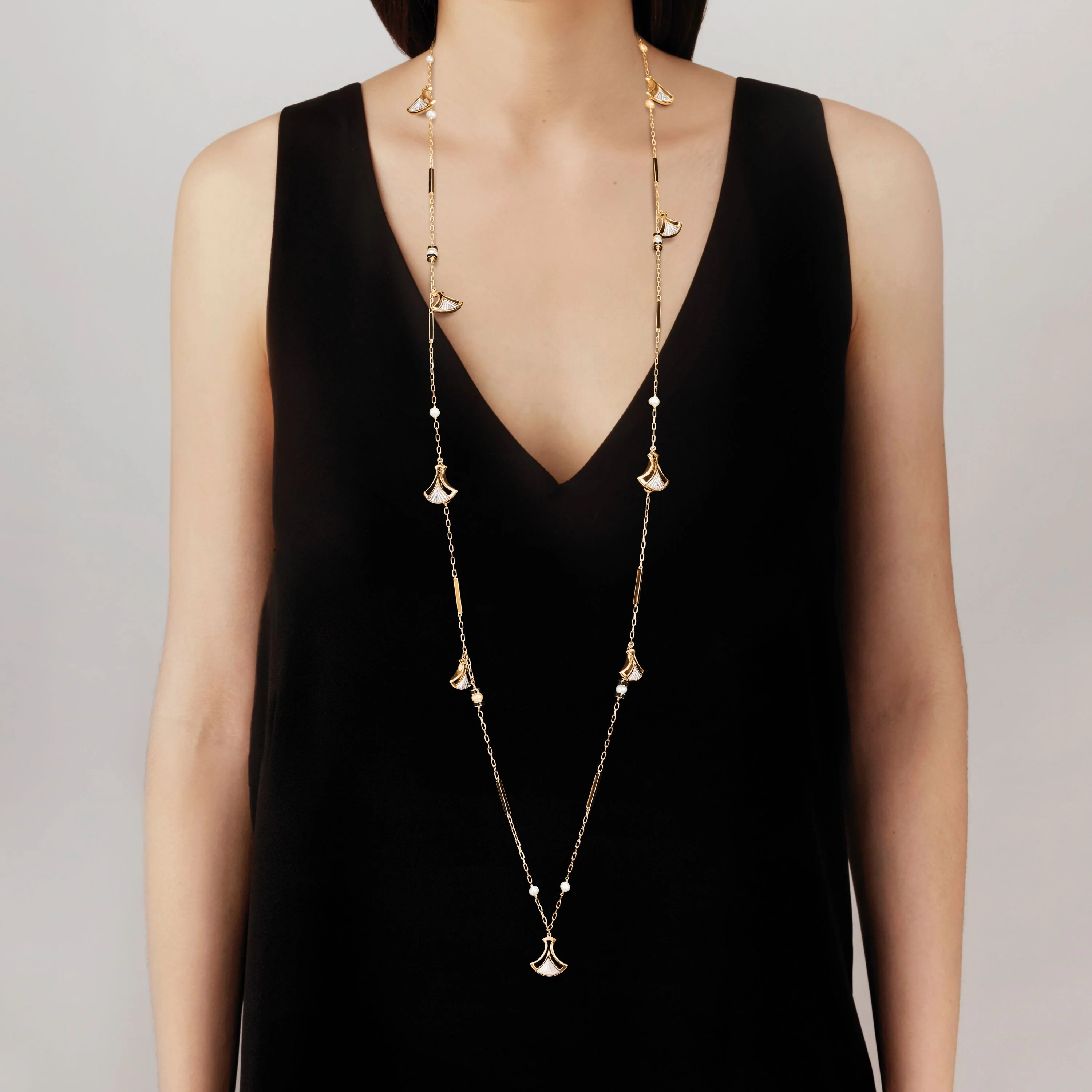 Larcade Necklace - Image 2