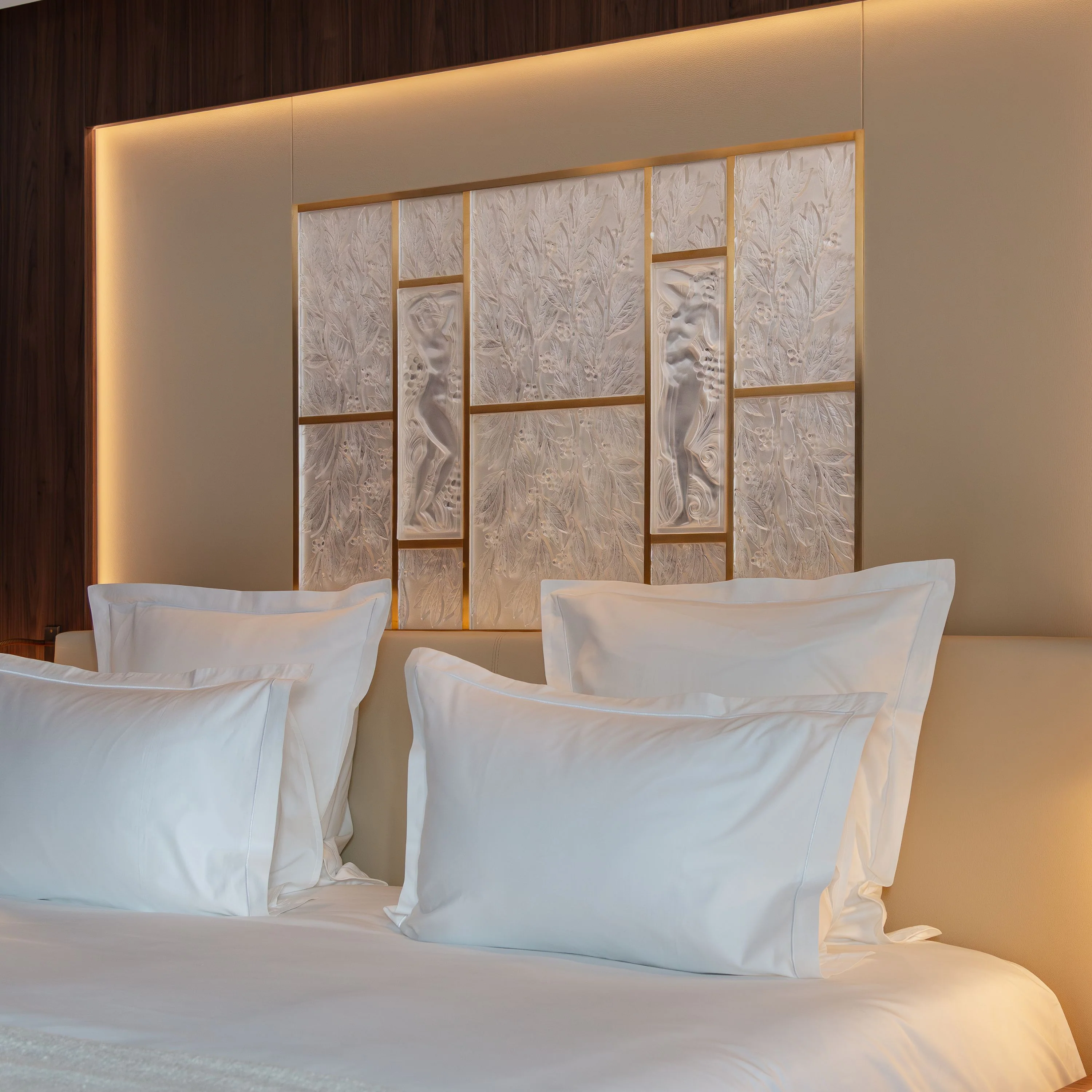 Lauriers decorative panel - Image 2