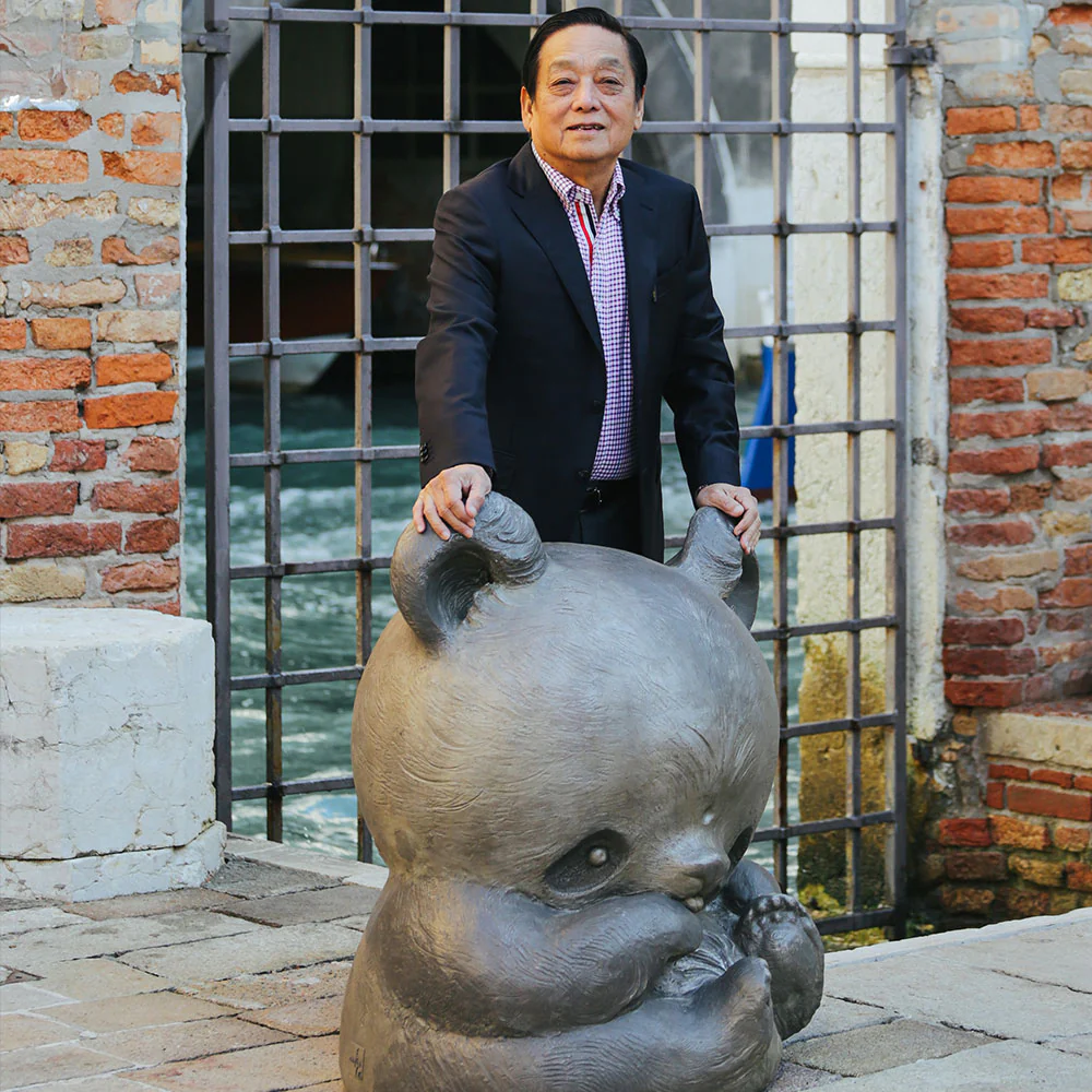 Yuan-Yuan, Han Meilin And Lalique, 2019 - Image 3